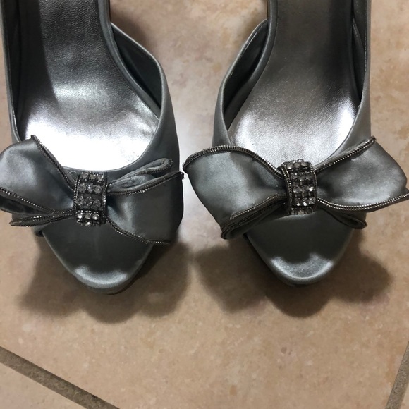 Silver open toes heels - Picture 2 of 6